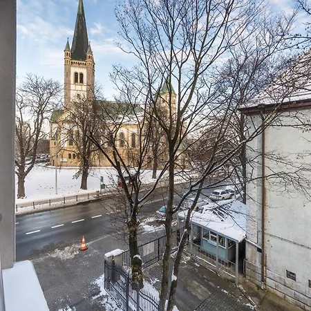 Aesthetic One Bedroom In By Renters *