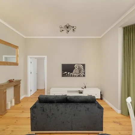 Aesthetic One Bedroom In By Renters * Wroclaw