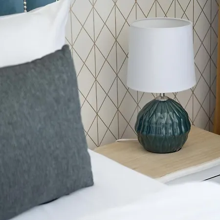 Aesthetic One Bedroom In By Renters شقة *